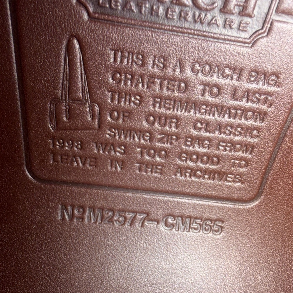 Coach Maple Swing Zip Bag NWT - Picture 6 of 13